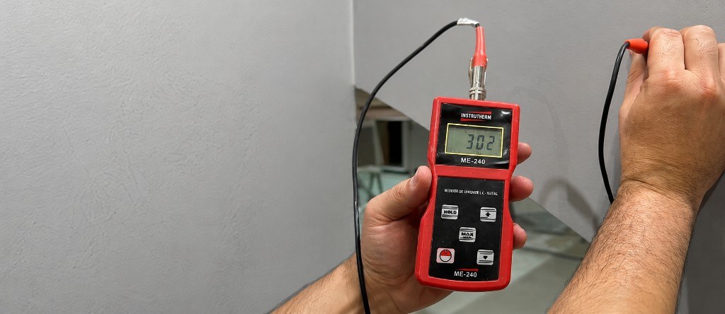 Medição técnica com medidor digital